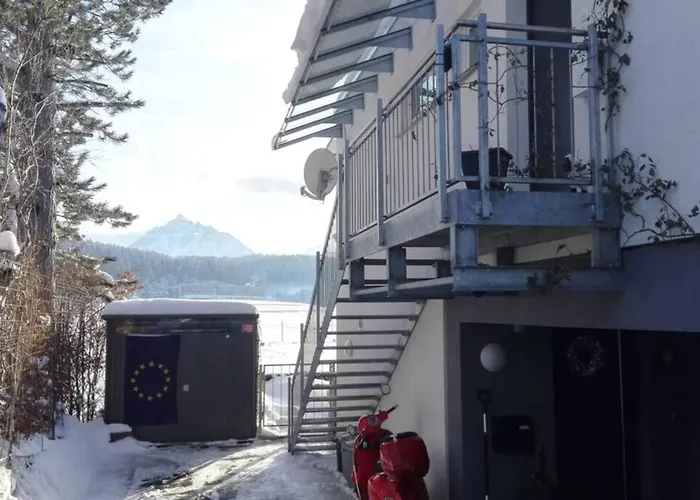 Am Seerosenweiher 아파트 *