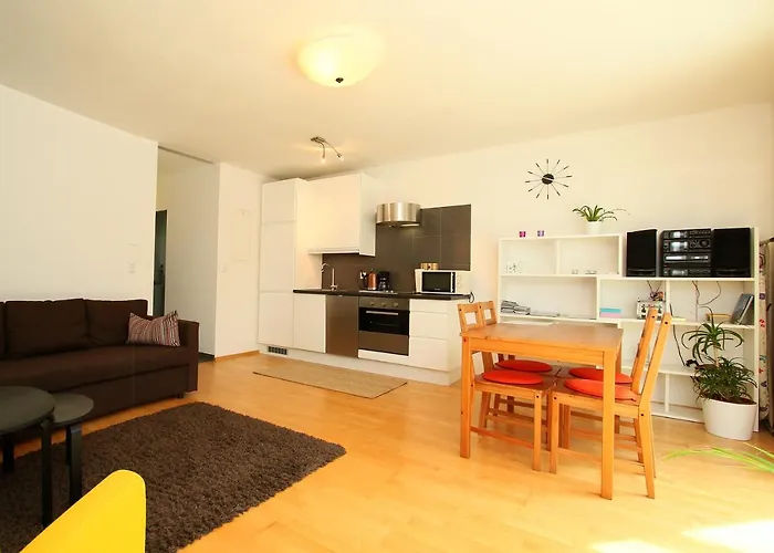 Am Seerosenweiher 因斯布鲁克